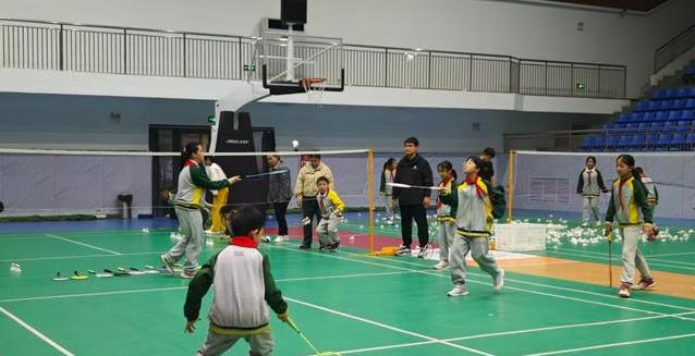 身活动越来, AA 身活动越来, AA