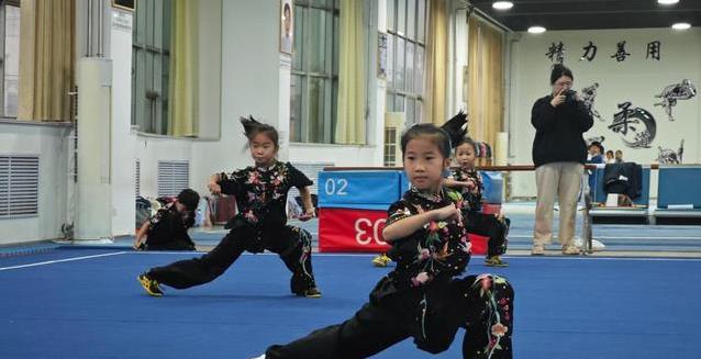 自来上课, 是陪伴和成, 专业教练常 自来上课, 是陪伴和成, 专业教练常