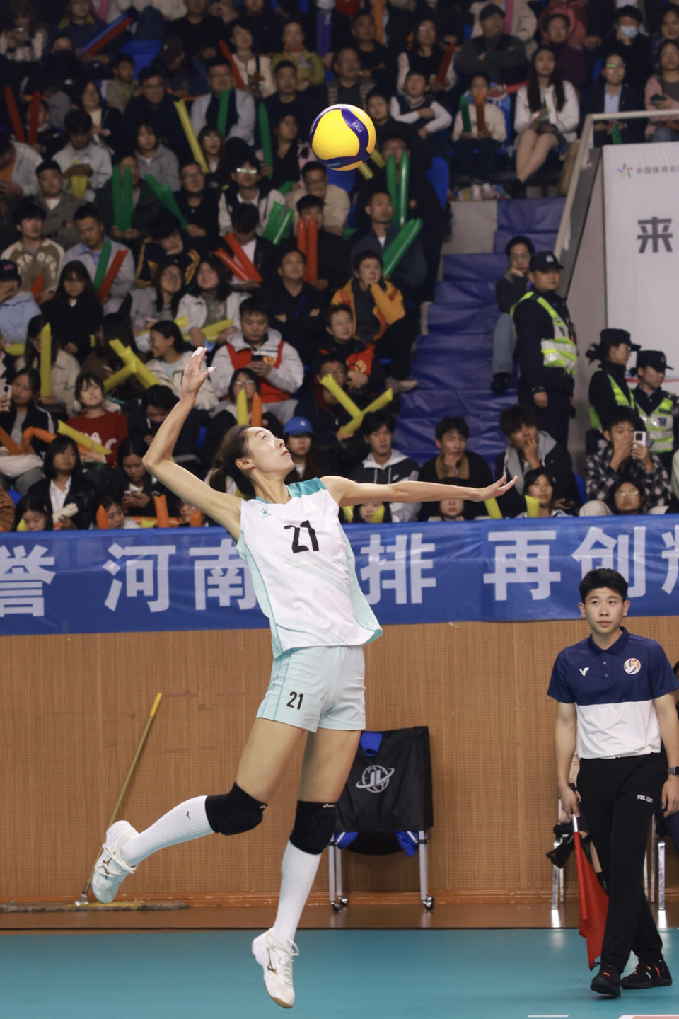 inews, SEAA, 角逐 inews, SEAA, 角逐